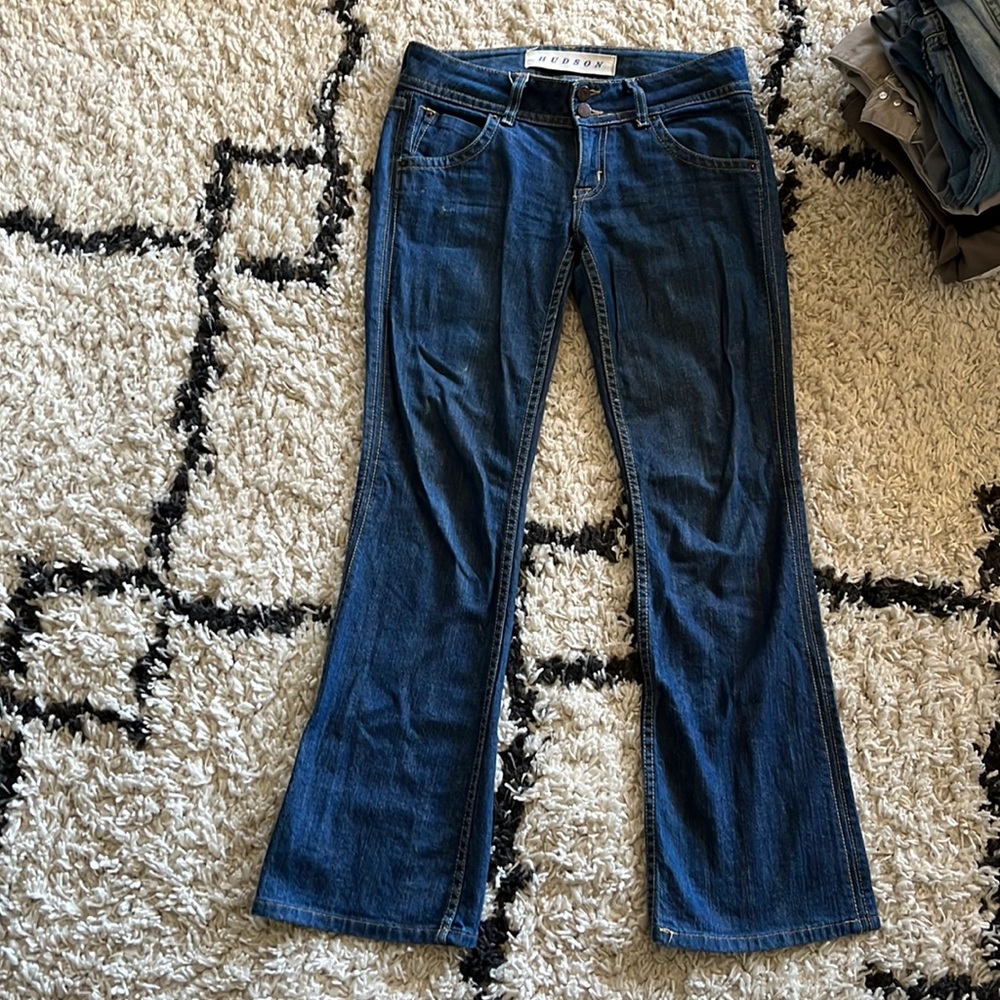 Hudson size 27